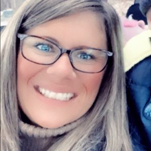 Meet your Posher, Lindsey